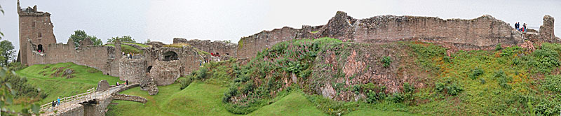 Urquhart Castle - Loch Ness - Highlands